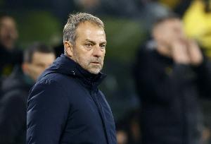 世體：弗里克迎回首批球員備戰(zhàn)瓦倫，亞馬爾、萊萬(wàn)等球員單獨(dú)訓(xùn)練