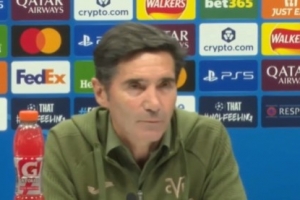 黃潛主帥：歐冠是所有足球人都向往的賽場(chǎng)，我們對(duì)托馬斯非常滿意