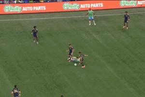 3分鐘3球！穆勒送助攻溫哥華先下一城，隨后西雅圖1分鐘2球反超