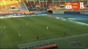 這……中甲大連主場疑似小球迷大罵“陜西是傻X”，轉(zhuǎn)播收聽清晰