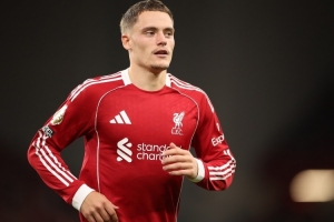 回聲報：斯洛特該以伊薩克維爾茨為核心了，防守問題仍是最凸顯的