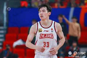 輸了就背鍋！吳前半場8中1&三分5中0僅拿2分3助