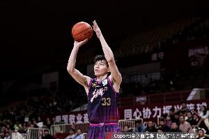 疑似上場！吳前首發(fā)32分鐘14投僅1中&三分10投全失得到2分1板4助