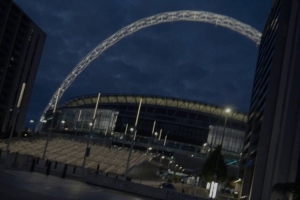 溫布利將承辦歐洲杯半決賽和決賽，球場無人機(jī)表演預(yù)熱賽事