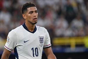 TA：貝林厄姆將在英格蘭今晚比賽中替補(bǔ)，羅杰斯繼續(xù)首發(fā)10號位