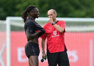 意天空：米蘭明天恢復訓練，恩昆庫、萊奧、加比亞、邁尼昂回歸