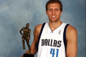 被黑八！德克：07年成了MVP但我很難受 拿獎后立馬飛回了家