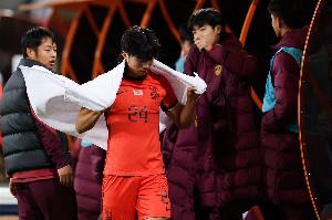 汪士欽本屆表現(xiàn)：踢呲致丟球+報(bào)復(fù)動(dòng)作染紅，擊敗韓國(guó)U22踢滿全場(chǎng)