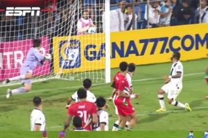 刺激！蘇里南末輪輸球，但補(bǔ)時(shí)造烏龍