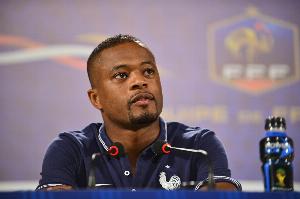 經(jīng)紀(jì)人：尼斯管理層曾“綁架”并威脅埃弗拉簽字，想把他賣給巴薩