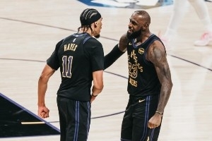 生涯第23個賽季！老詹曬出多張首秀照片：隊友&前隊友還有新球鞋