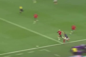 蘇亞雷斯當(dāng)年：踢球很難交到好朋友，但梅西是我最好朋友之一！