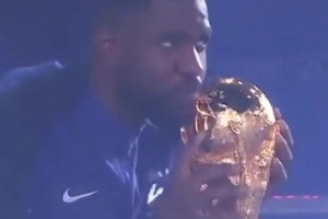 會后悔嗎？他用一針封閉帶走比利時黃金一代，也斷送了自己的生涯