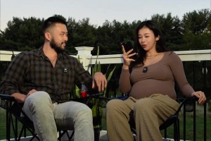 真的好敢聊??！??張曼源與絡(luò)腮胡老公的讀（毒）評論環(huán)節(jié)